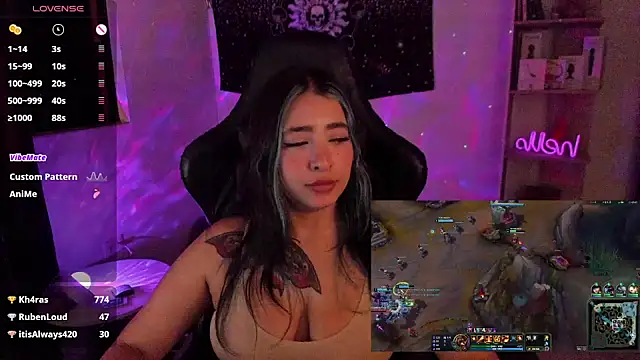 sweetcoralinee online show from 02-18-25, 05:09