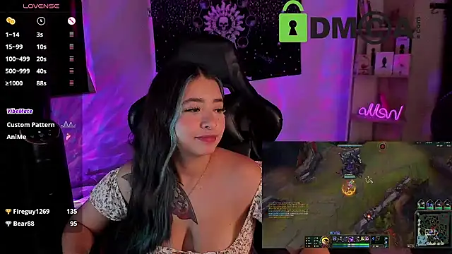 sweetcoralinee online show from 03-11-25, 05:35