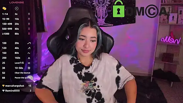sweetcoralinee online show from 03-05-25, 04:13