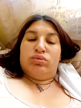 Snapshot of BlackVBarbie chatting on 07-12-26, 04:35 BlackVBarbie online show from 07-12-26, 04:35