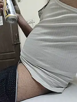 Snapshot of DADDY69SS chatting on 04-22-26, 03:30 DADDY69SS online show from 04-22-26, 03:30