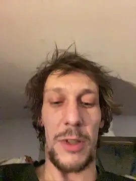 Flouflolutin online show from 11-25-25, 01:17