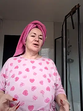 Snapshot of KinkyLittleWitch chatting on 05-21-26, 10:34 KinkyLittleWitch online show from 05-21-26, 10:34