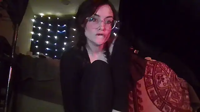 EyaDivine1 online show from 09-30-25, 03:34