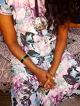 Snapshot of rashmikagowda chatting on 03-12-25, 11:43 rashmikagowda online show from 03-12-25, 11:43