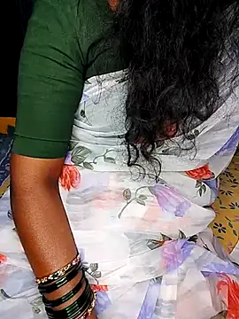 Snapshot of rashmikagowda chatting on 03-06-25, 12:19 rashmikagowda online show from 03-06-25, 12:19