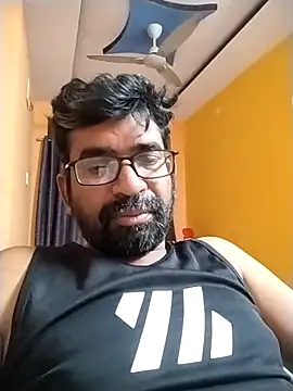 Skcreation123 online show from 11-04-25, 05:17