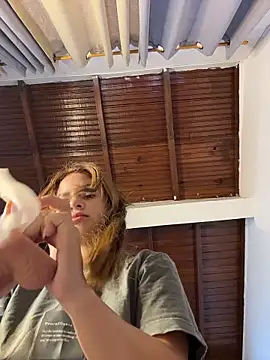 emiss  online show from 04-10-26, 04:03