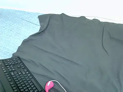 doctor deee online show from 12-20-25, 05:16