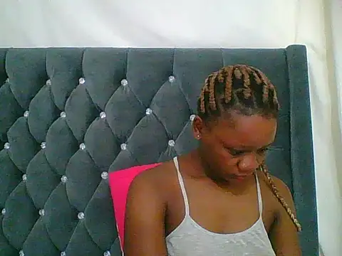 HotJeylee online show from 01-14-26, 06:44