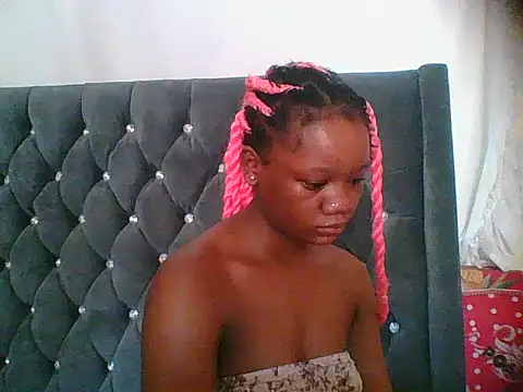 HotJeylee online show from 12-15-25, 07:25