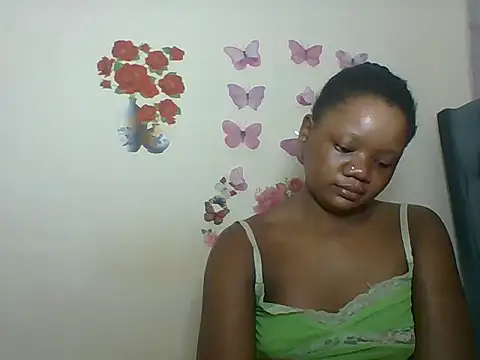 Snapshot of HotJeylee chatting on 07-18-26, 01:03 HotJeylee online show from 07-18-26, 01:03