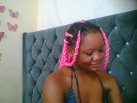 HotJeylee online show from 12-17-25, 06:46