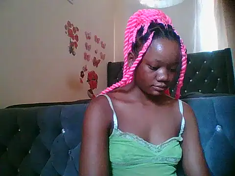 HotJeylee online show from 12-04-25, 01:21