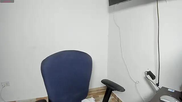 misskimaa2 online show from 12-01-25, 01:28