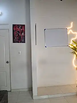 royalgirls x online show from 03-13-26, 01:21