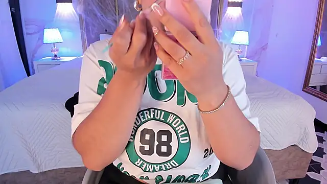 PaulinaDuarte online show from 11-01-25, 11:04