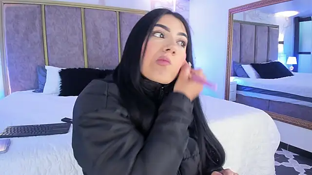 Snapshot of PaulinaDuarte chatting on 02-21-26, 11:34 PaulinaDuarte online show from 02-21-26, 11:34