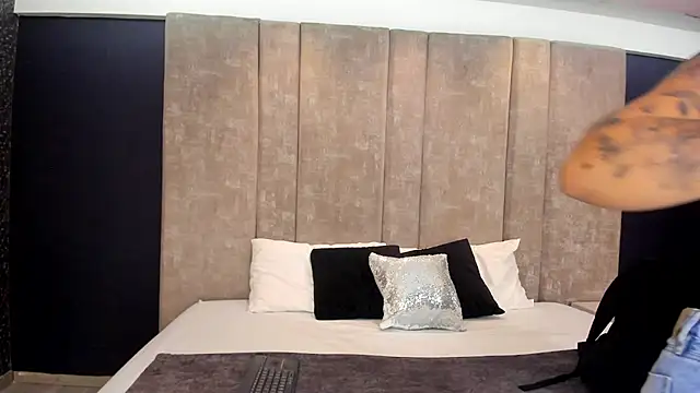 Snapshot of PaulinaDuarte chatting on 03-13-26, 11:15 PaulinaDuarte online show from 03-13-26, 11:15