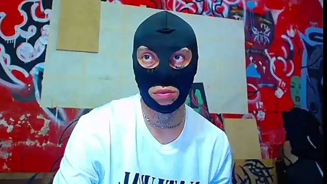 Snapshot of deivid_estrada chatting on 05-28-26, 05:30 deivid estrada online show from 05-28-26, 05:30