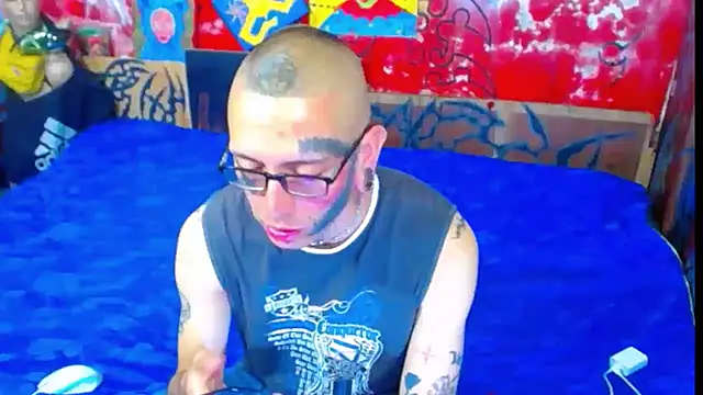 deivid estrada online show from 11-10-25, 06:02