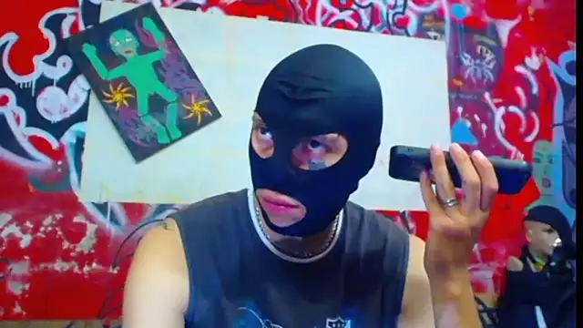 Snapshot of deivid_estrada chatting on 05-01-26, 04:23 deivid estrada online show from 05-01-26, 04:23