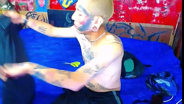 deivid estrada online show from 11-07-25, 04:44