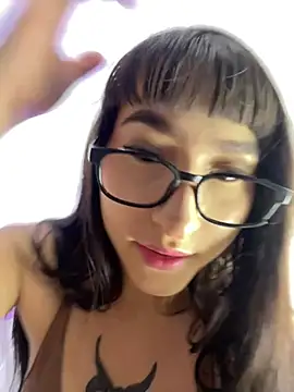 ConnyBlare online show from 04-29-26, 12:59