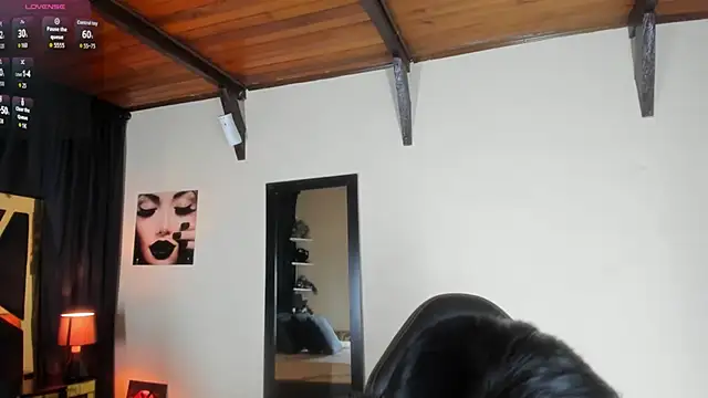 EmiliWilliams online show from 11-12-25, 10:57