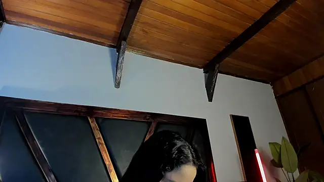 EmiliWilliams online show from 04-21-26, 10:49
