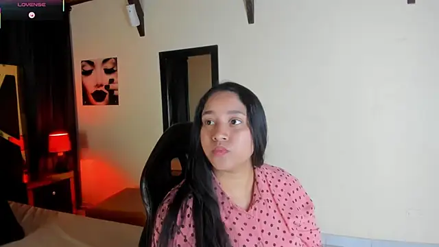 EmiliWilliams online show from 10-18-25, 11:40