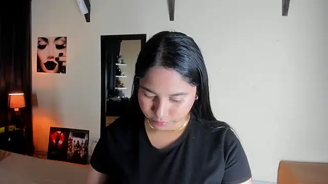 EmiliWilliams online show from 11-16-25, 09:41