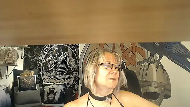 TittenMichelle online show from 09-10-25, 06:45