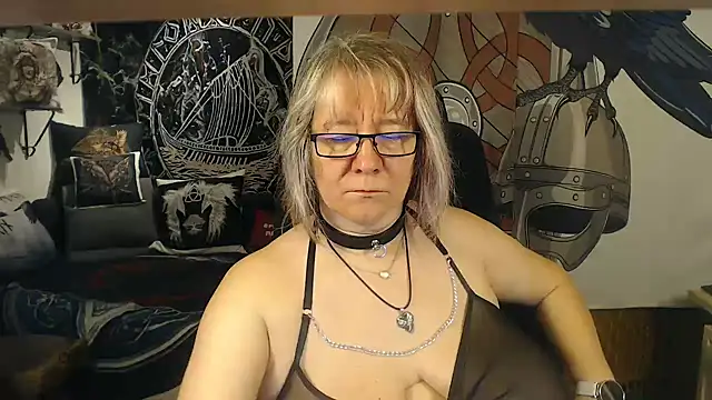 TittenMichelle online show from 11-21-25, 07:24