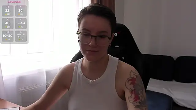 JessieFlower online show from 07-18-26, 08:12