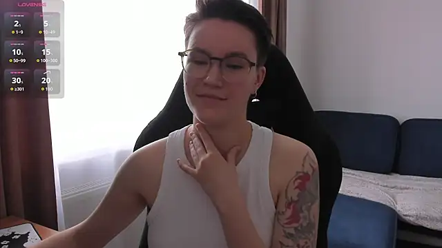 JessieFlower online show from 05-30-26, 07:36