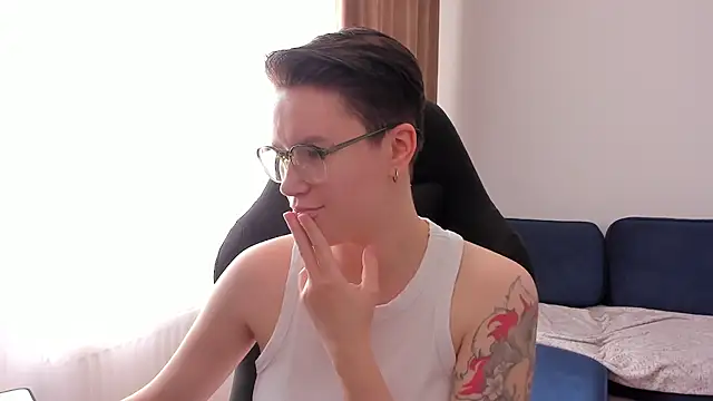 JessieFlower online show from 06-12-26, 08:45