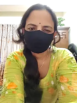 Snapshot of Payel-Sen chatting on 02-18-26, 08:00 Payel-Sen online show from 02-18-26, 08:00