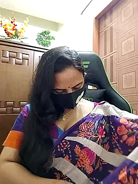 Payel-Sen online show from 12-19-25, 03:47