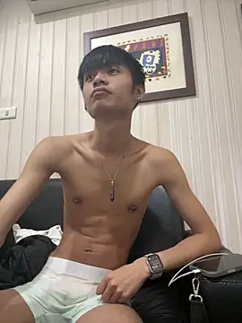 mumuowl online show from 11-15-25, 05:17