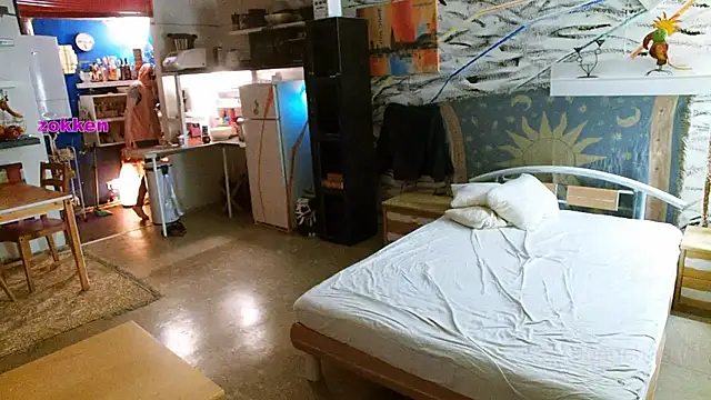 Snapshot of BongChannel chatting on 02-08-25, 02:36 BongChannel online show from 02-08-25, 02:36