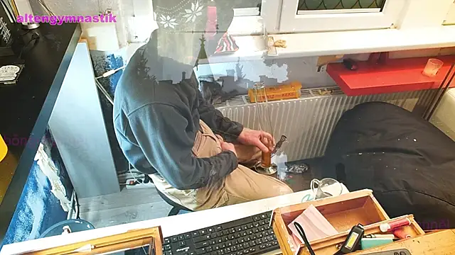 Snapshot of BongChannel chatting on 03-18-25, 03:12 BongChannel online show from 03-18-25, 03:12