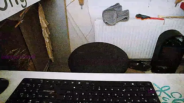 Snapshot of BongChannel chatting on 01-26-25, 09:40 BongChannel online show from 01-26-25, 09:40