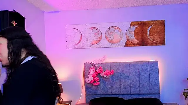 Lana stone  online show from 10-03-25, 03:20