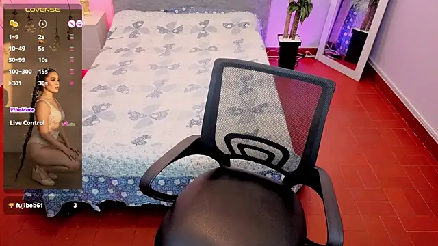 Lana stone  online show from 03-27-26, 08:26