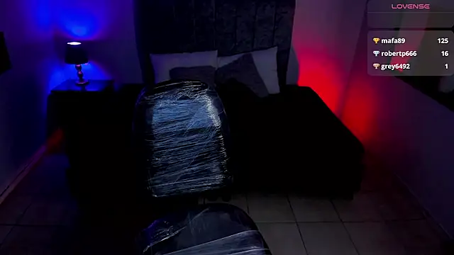 Lana stone  online show from 03-01-25, 06:24