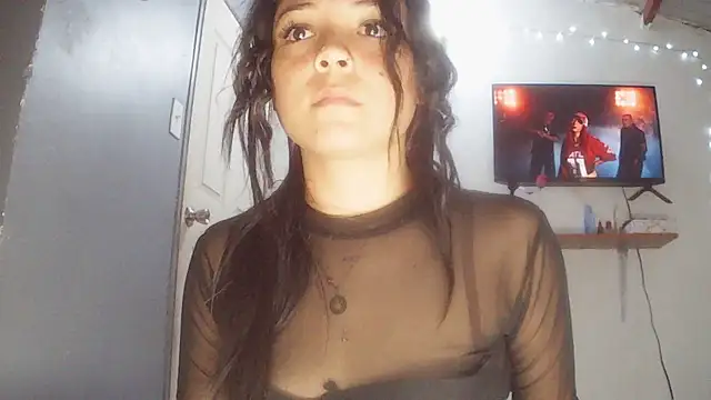 linzeysmith4 online show from 02-22-26, 10:22