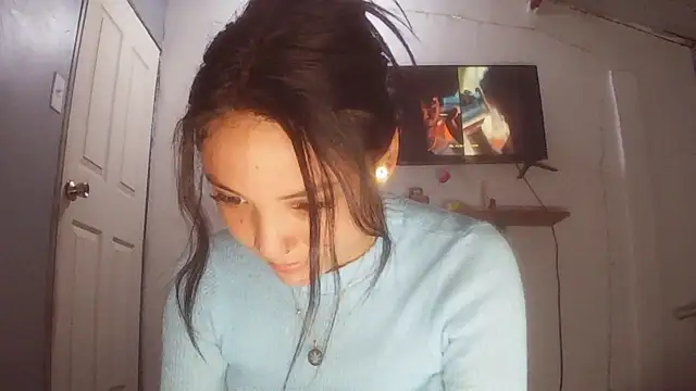 linzeysmith4 online show from 02-25-26, 04:34