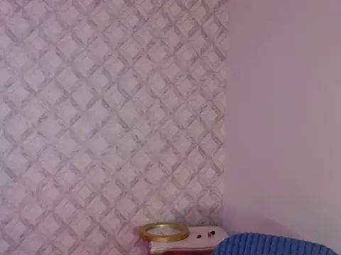Emma-Wilson online show from 05-22-26, 04:32