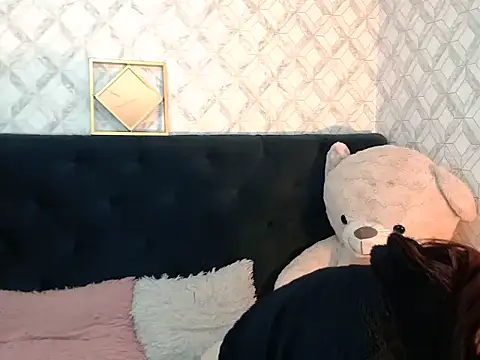 Snapshot of Emma-Wilson chatting on 10-03-25, 06:26 Emma-Wilson online show from 10-03-25, 06:26